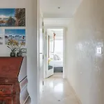 Casiola - With View & Common Indoor Pool Appartamento *
