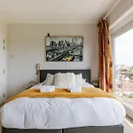 Casiola - With View & Common Indoor Pool Appartement *