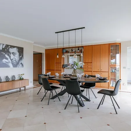 Casiola - With View & Common Indoor Pool Apartment Knokke-Heist