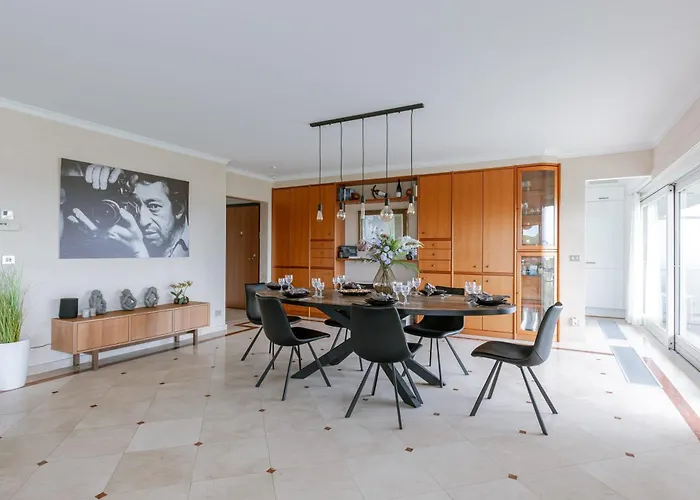 Casiola - With View & Common Indoor Pool Apartment Knokke-Heist