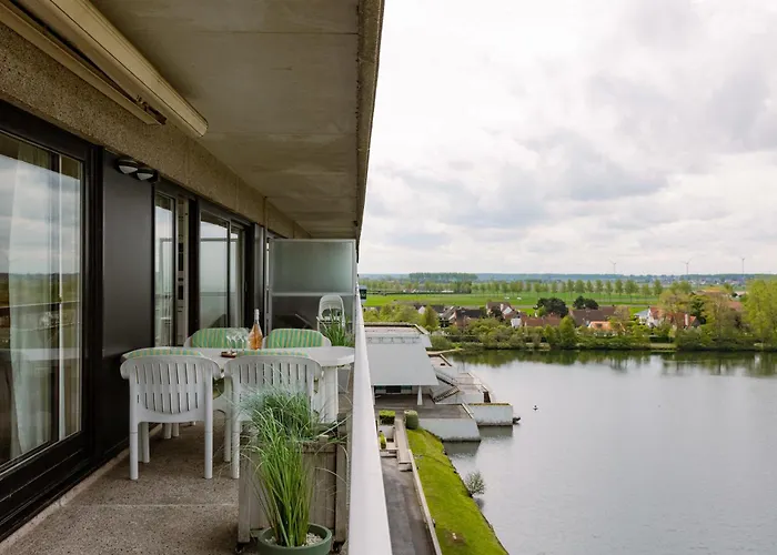 Apartment Casiola - With View & Common Indoor Pool Knokke-Heist
