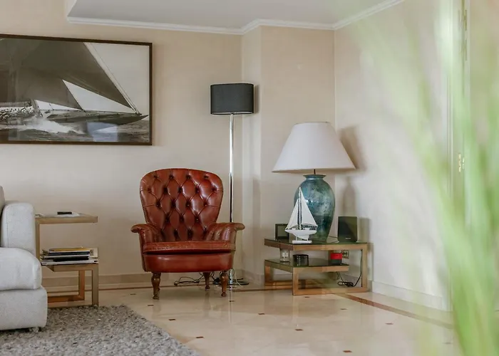 Casiola - With View & Common Indoor Pool Apartment