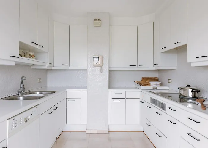 Casiola - With View & Common Indoor Pool Apartment Knokke-Heist