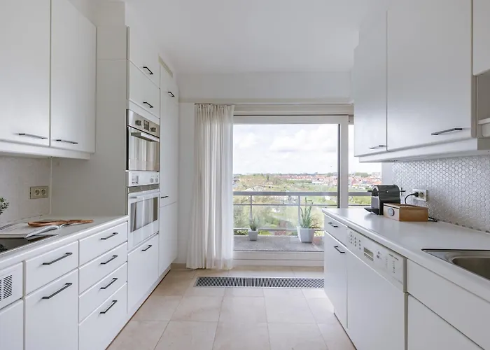 Casiola - With View & Common Indoor Pool * Knokke-Heist