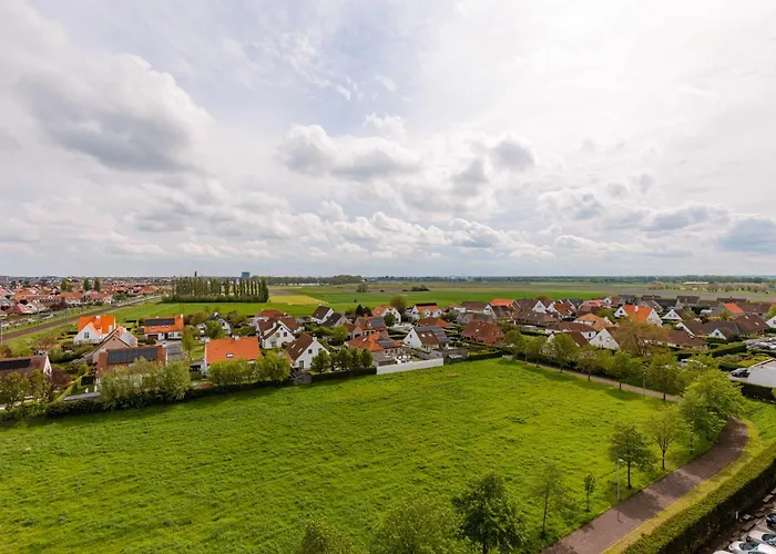 Apartment Casiola - With View & Common Indoor Pool Knokke-Heist