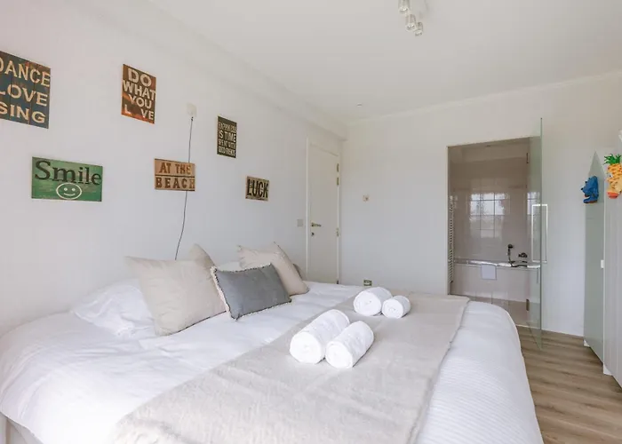 Apartment Casiola - With View & Common Indoor Pool Knokke-Heist