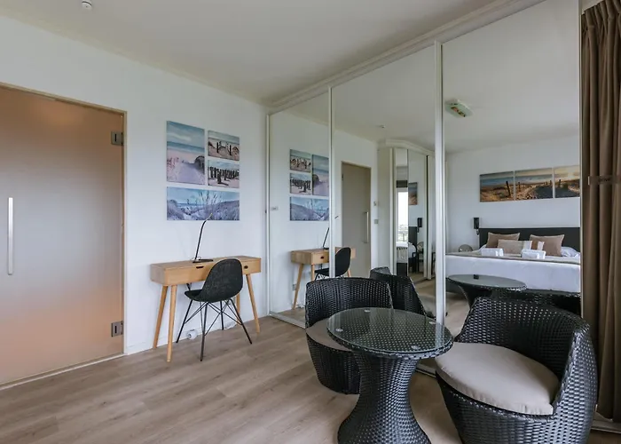 Apartment Casiola - With View & Common Indoor Pool