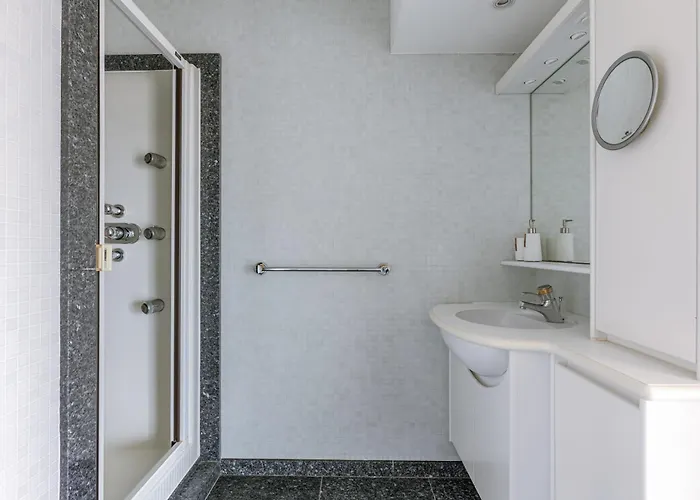 Casiola - With View & Common Indoor Pool *