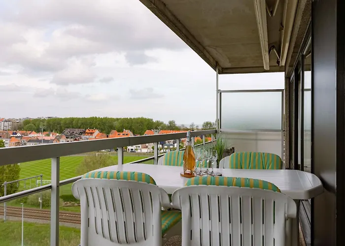Casiola - With View & Common Indoor Pool * Knokke-Heist