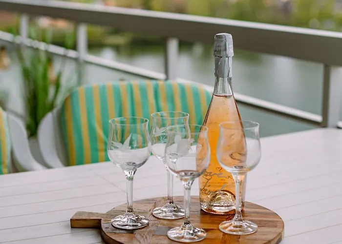 Casiola - With View & Common Indoor Pool